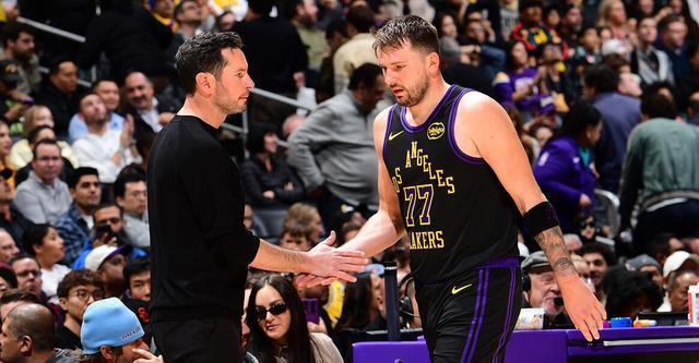 开云集团-雷迪克：东契奇就像一台全速运转的引擎 热衷在场上创造机会